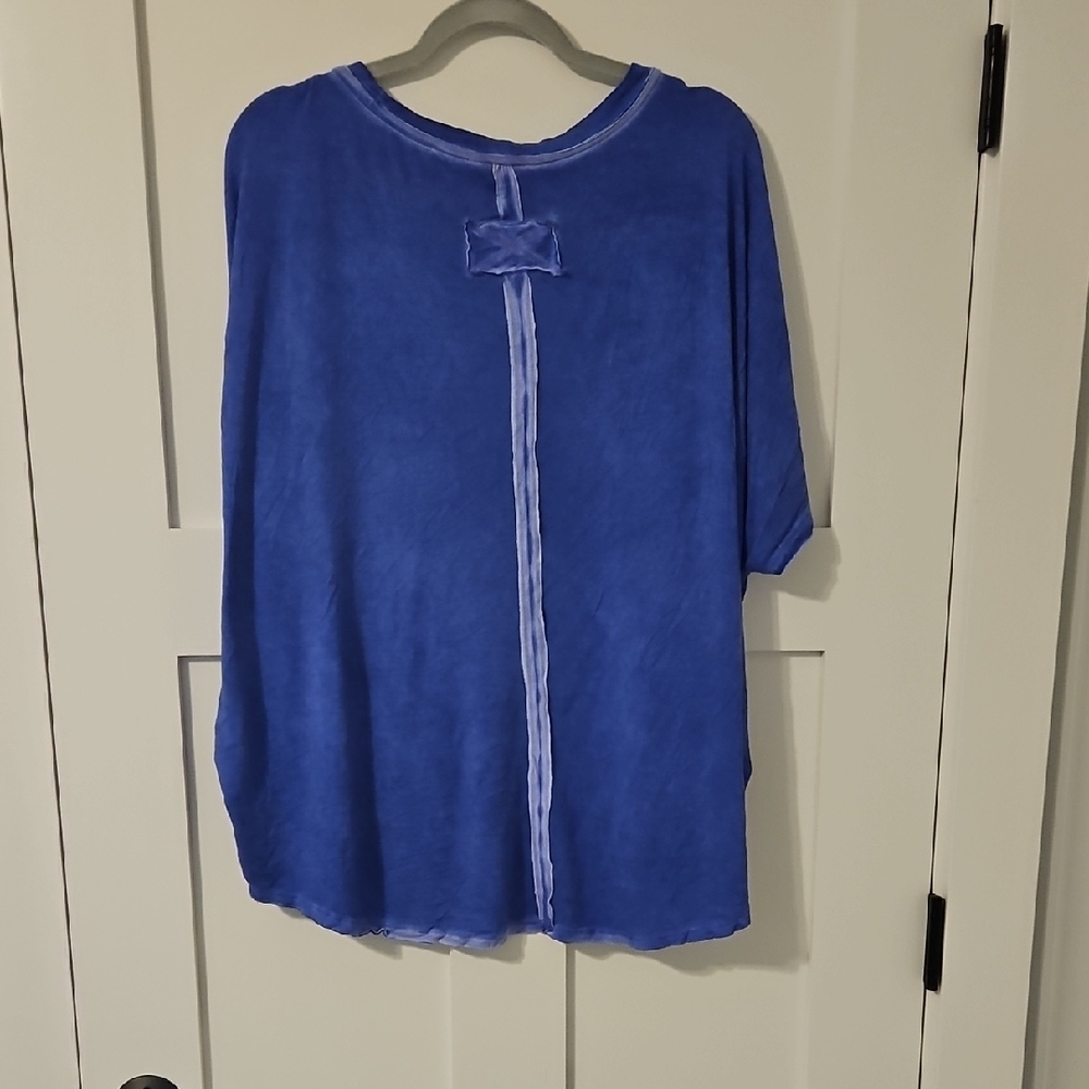 Zenana Outfitters Blue Relaxed Short Sleeve T-Shirt - Picture 4 of 4